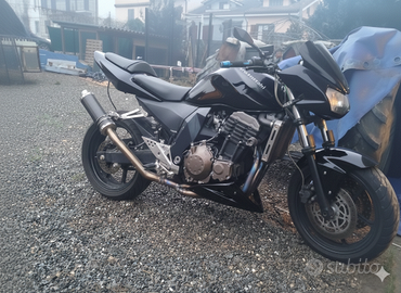 Kawasaki z 750 per Shadow o tmax