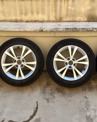 Gomme + cerchi Alfa Romeo Giulietta