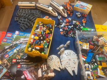 Lego collezione completa 6.5 kg + treno alta veloc