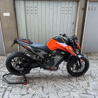 KTM Duke 790 DEPO A2 (solo libretto)