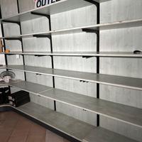 scaffalature e arredi negozio