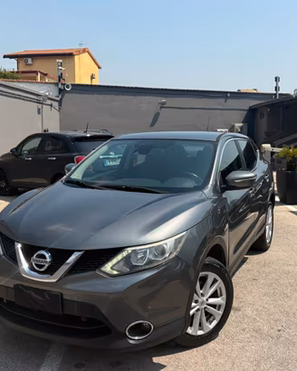 Nissan Qashqai 1.5 dCi DPF Tekna