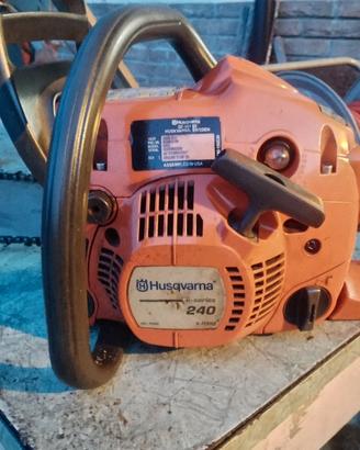 motosega Husqvarna 240 x-torq