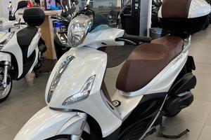 Piaggio Beverly 350