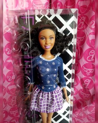 Barbie Fashionistas CFG17 2015 NRFB
