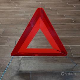 Triangolo di emergenza stradale pieghevole