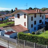 PORZIONE DI BIFAMILIARE A CARVICO