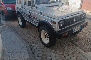Suzuki samurai