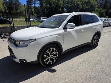 Mitsubishi Outlander 2.2 DI-D 4WD Instyle 7p.