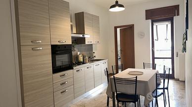 PER MAX 2 ADULTI no animali