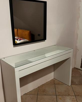 Scrivania ikea