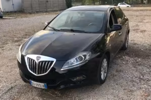 lancia delta del 2009 a 3600 trattabili