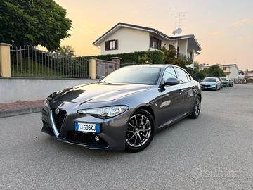 Alfa romeo giulia 2.2TD 150cv euro6
