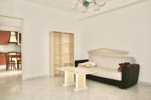 Appartamento di 104 m² con 4 locali e box auto a S