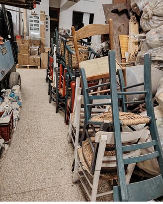 Sedie in legno con seduta impagliate 