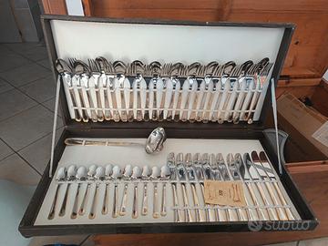 set posate acciaio inox con oro zecchino 