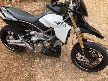 Aprilia Dorsoduro
