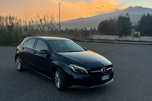 Mercedes Benz A180 Premium