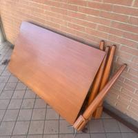 Tavolo cucina color ciliegio 140x80 €95