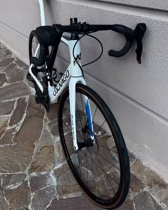Colnago v3
