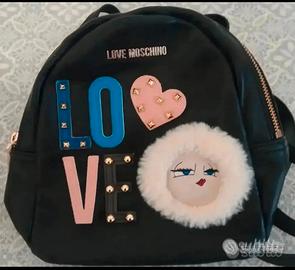 3 zainetti love moschino 