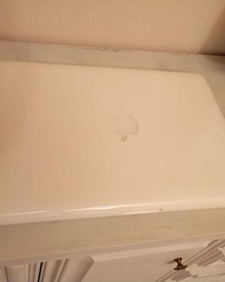 Macbook 2010