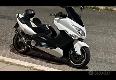 Yamaha t-max