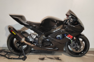 GSX-R 1000 K5 pista targata