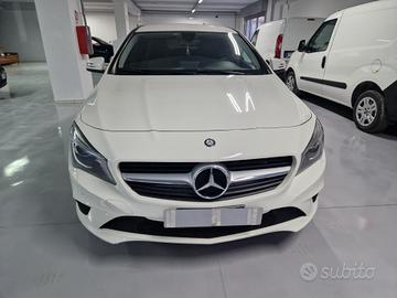Mercedes-benz CLA 200 d S.W. Automatic Business