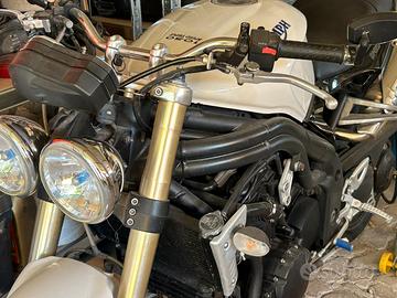 Speed triple 1050