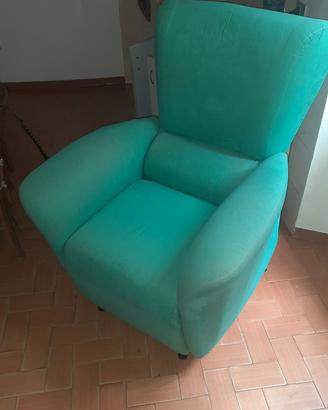 poltrona elettrica alza persona e reclinabile