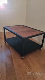 Porta TV industrial-style con ruote