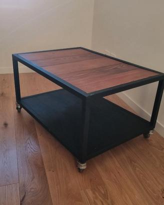 Porta TV industrial-style con ruote