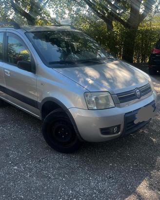 Fiat panda 4x4 1200 benzina ( impianto metano)