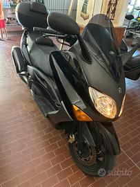 T Max Yamaha 500