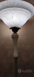 Lampada da terra a stelo (Piantana) stile classico