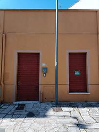 Vendesi locale commerciale mq 60