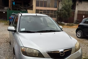 MAZDA 2 BENZINA