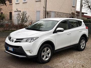 Toyota Rav4 2.0D Style White 20thANNIVERSARy