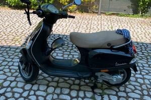 Vespa 50 lx