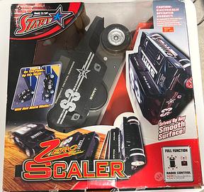 Macchina che si arrampica sui muri