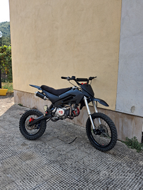 Pitbike 140cc leggere bene la descrizione