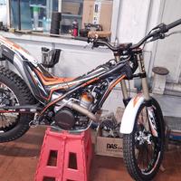 trial scorpa 300 factory 