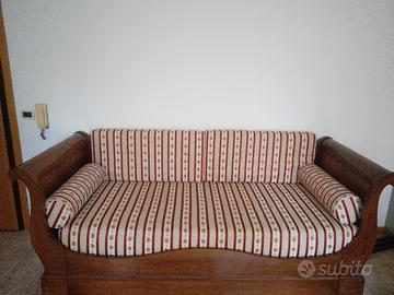 Divano napoleonico antico in legno 