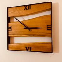 Orologio in legno