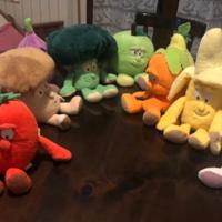 Collezione 11 pupazzi frutta e verdura nuovi