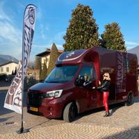 Van 2 cavalli modello sports sodiak-renault master