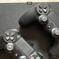 PS4 + 2 controllers (Giochi non inclusi nel prezzo