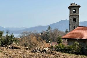 LAGO MAGGIORE . Edificazione villa