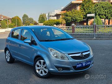 Opel Corsa 1.2 benzina 80cv neopatentati